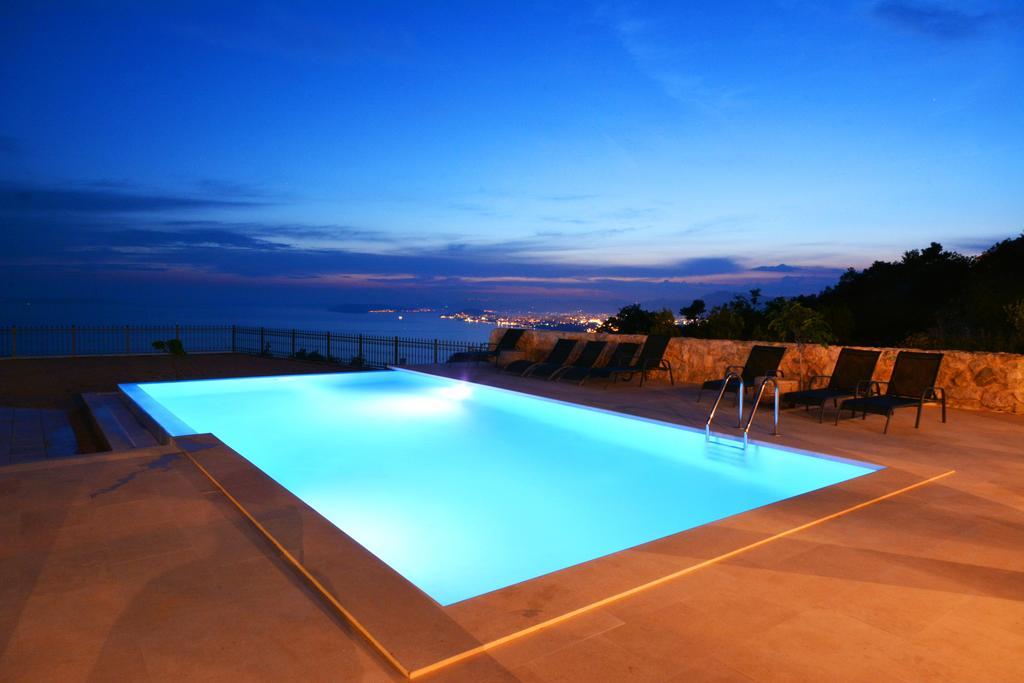 Villa View 4 You โปดสตรานา ภายนอก รูปภาพ